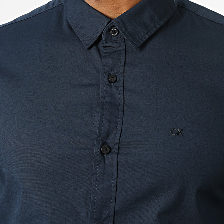 Calvin Klein - Camisa de manga larga de popelina elástica 0856 Azul marino