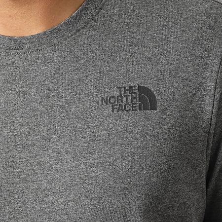 The North Face - Tee Shirt Red Box NF0A2TX2 Gris Chiné