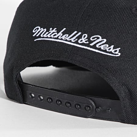 Mitchell and Ness - Gorra Core Basic Snapback Brooklyn Nets Negra