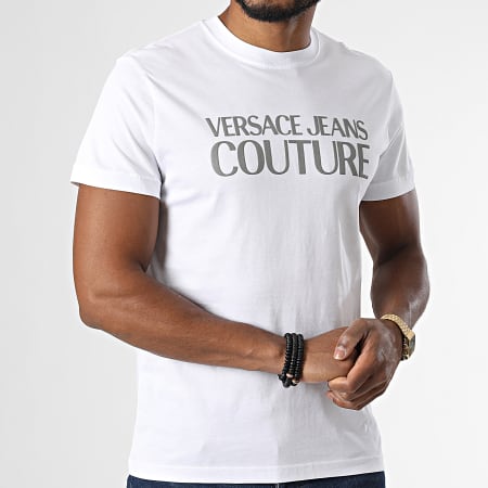 Versace Jeans Couture - Tee Shirt Logo Thick Foil 73GAHT01 Blanc Réfléchissant