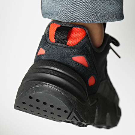 Adidas Originals - Baskets ZX 22 Boost GX7007 Core Black Carbon Solar Red