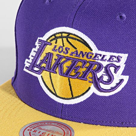 Mitchell and Ness - Casquette Snapback Core Basic Los Angeles Lakers Violet Jaune