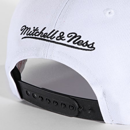 Mitchell and Ness - Los Angeles Lakers Playoffs Snapback Cap Blanco Negro