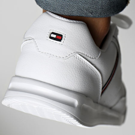 Tommy Hilfiger - Sneakers leggere in pelle 4280 Bianco