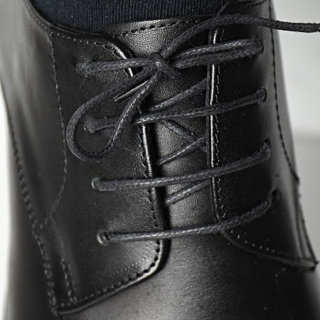 Classic Series - 25161 Scarpe in pelle nera anticata