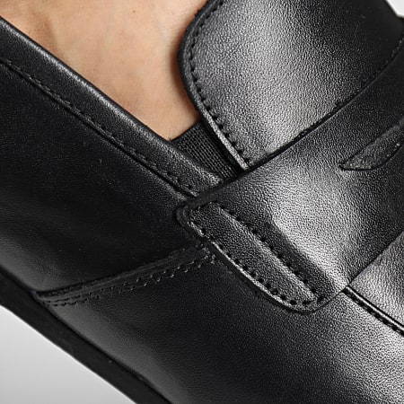 Classic Series - Mocassins 0433 Black Antique Leather