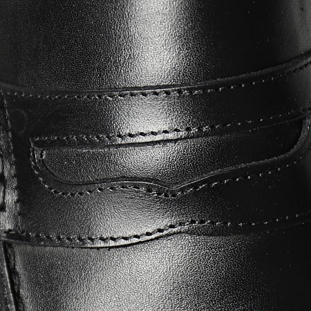 Classic Series - Mocassini 6103 in pelle nera anticata