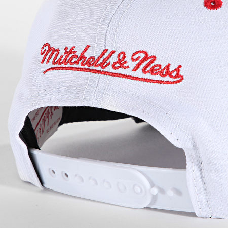 Mitchell and Ness - Casquette Snapback Three Collection Chicago Bulls Blanc Gris