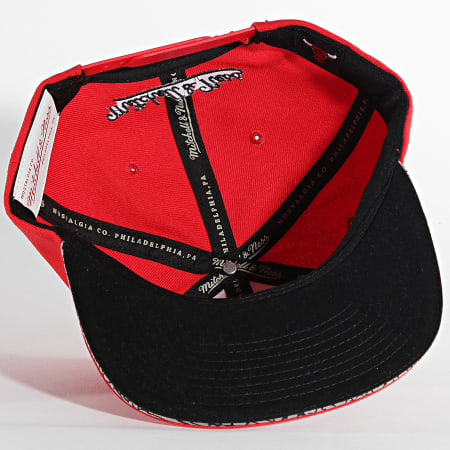 Mitchell and Ness - Casquette Snapback Three Collection Chicago Bulls Rouge