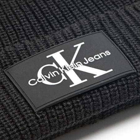 Calvin Klein Jeans - Coffret Echarpe Et Bonnet Monologo Patch 9910 Noir