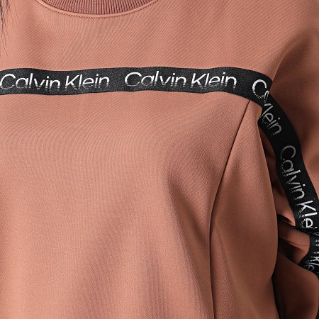 Calvin Klein - Sweat Crewneck A Bandes Femme Crop GWF2W300 Marron