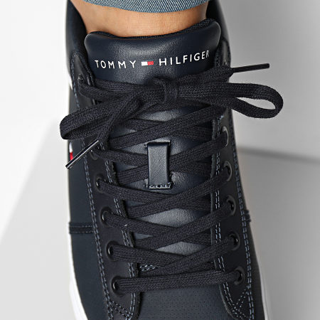 Tommy Hilfiger - Baskets Iconic Leather Vulc 4166 Bleu Marine