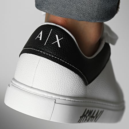 Armani Exchange - Sneakers XUX145-XV598 Bianco ottico Nero
