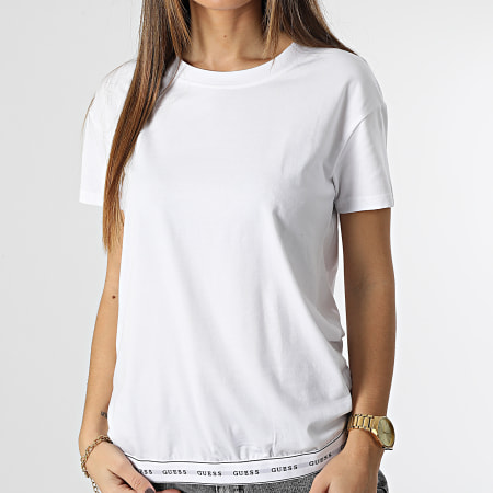 Guess - Camiseta Mujer O2BM08 Blanca