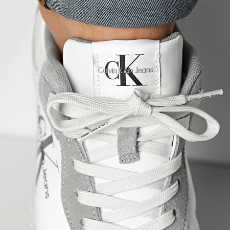 Calvin Klein - Sneakers Retro Runner Laceup Low White Mercury Grey