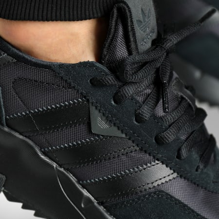 Adidas Sportswear - Baskets Retropy F2 Core Black Grey