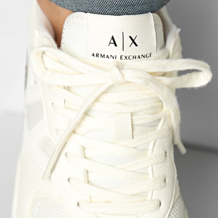 Armani Exchange - XUX152-XV610 Zapatillas Off White