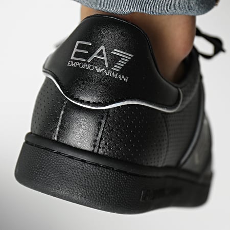 EA7 Emporio Armani - Baskets X8X102-XK258 Black Silver