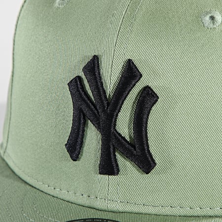 New Era - 9Fifty League Essentials Snapback Cap New York Yankees Verde