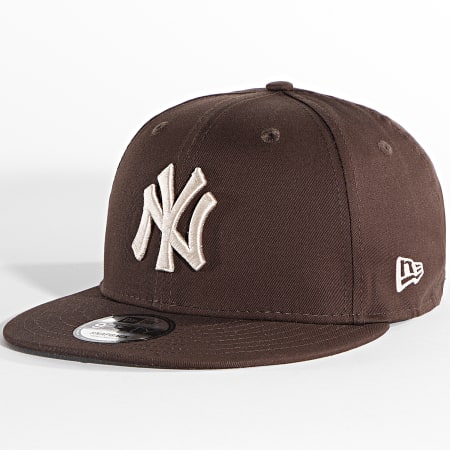 New Era - Gorra Snapback 9Fifty League Essentials New York Yankees Marrón
