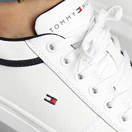 Tommy Hilfiger - Baskets Iconic Leather Vulcanized Punched 4166 White