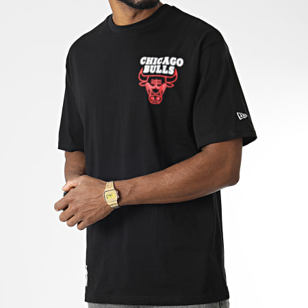 New Era - Maglietta grande sovradimensionata Chicago Bulls nero neon