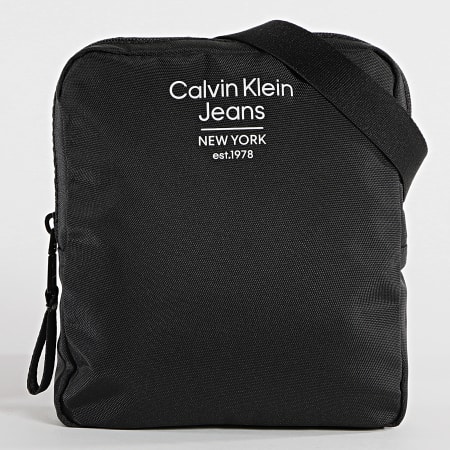 Calvin Klein - Essential 0100 Borsa sportiva nera