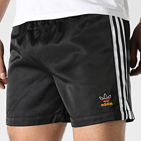 Adidas Originals - Short Jogging A Bandes HK7414 Noir