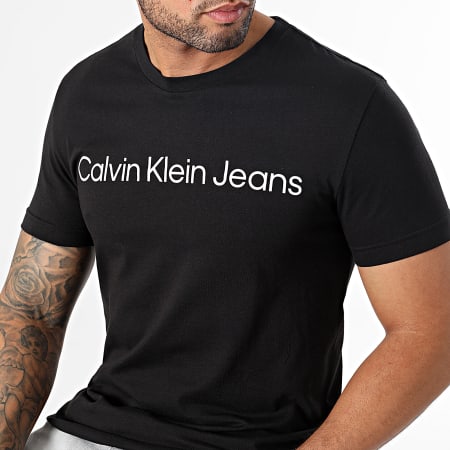 Calvin Klein - Institucional 2552 Camiseta negra