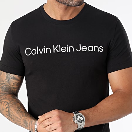 Calvin Klein - Institucional 2552 Camiseta negra