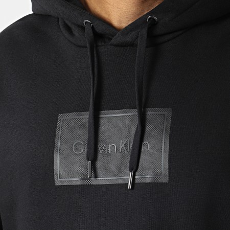Calvin Klein - Felpa con cappuccio con logo testurizzato 0092 Nero