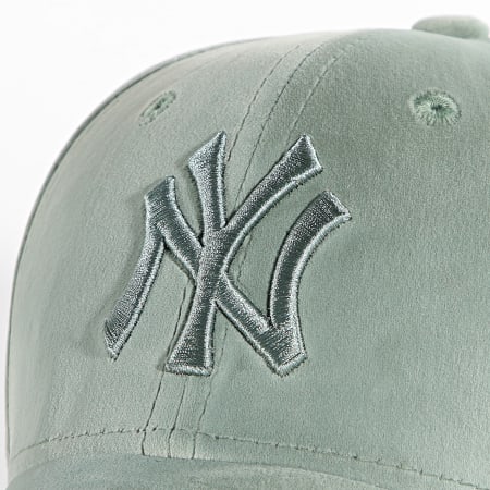 New Era - Gorra de béisbol de terciopelo para mujer 9Forty New York Yankees 60292437 Verde