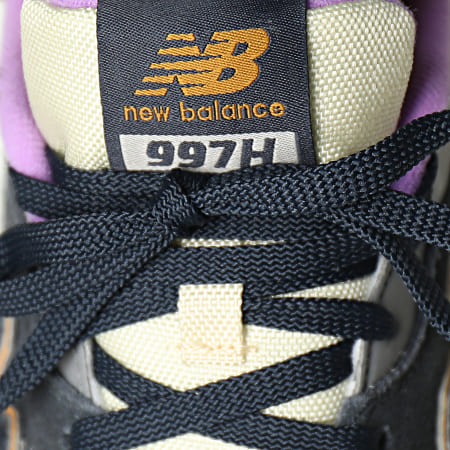 New Balance - Baskets Lifestyle 997 CM997HTP Beige Navy Lavender