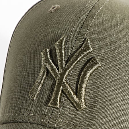 New Era - 9Forty Cappello New York Yankees 60292758 Verde Khaki