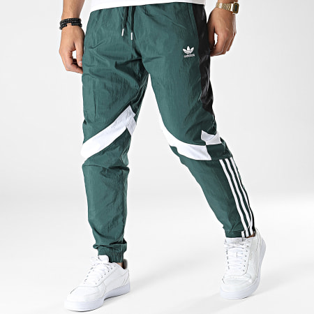 Adidas Originals - HK7324 Pantalón de chándal con banda verde