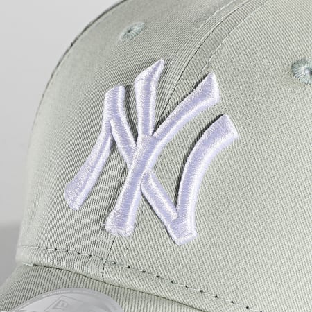 New Era - Gorra 9Forty League Essential de mujer New York Yankees Verde
