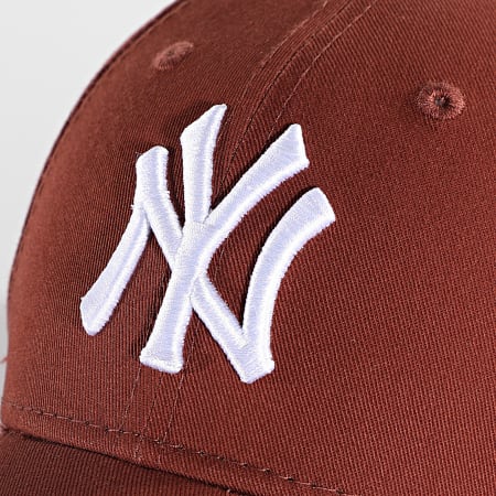 New Era - Cappello donna 9Forty League Essential New York Yankees Marrone