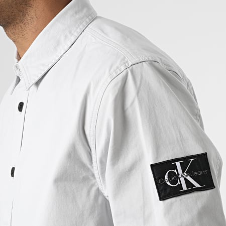 Calvin Klein - Chemise Manches Longues Monologo Badge Relaxed 2057 Gris Clair