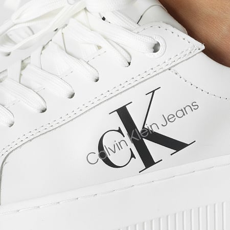Calvin Klein - Sneakers donna Chunky Cupsole Monologo 0823 White Peach