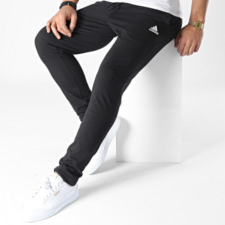 Adidas Sportswear - IC9409 Pantaloni da jogging nero