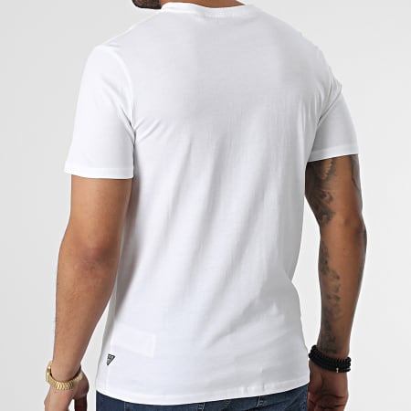 Guess - Tee Shirt M3RI46-K9RM3 Blanc