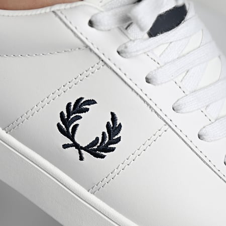 Fred Perry - Sneakers Spencer in pelle B4334 Porcelain