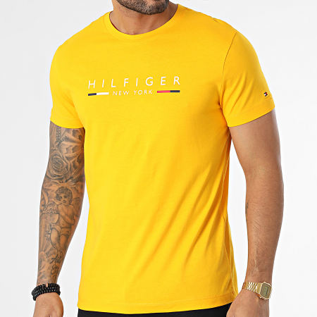 Tommy Hilfiger Tee Shirt Hilfiger New York 9372 Jaune LaBoutiqueOfficielle