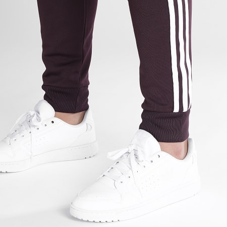 Adidas Originals - Pantalon Jogging A Bandes HK7352 Marron