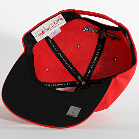 Mitchell and Ness - Cappellino Snapback Bred 6HSSMM21027 Chicago Bulls Rosso