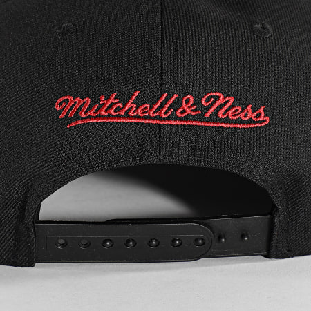 Mitchell and Ness - Gorra Bred Snapback 6HSSMM21027 Miami Heat Negro