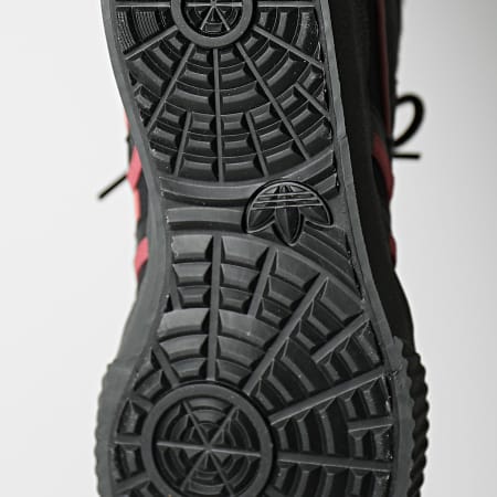 Adidas Originals - Akando ATR GX2066 Core Black Wonder Red Carbon Sneakers