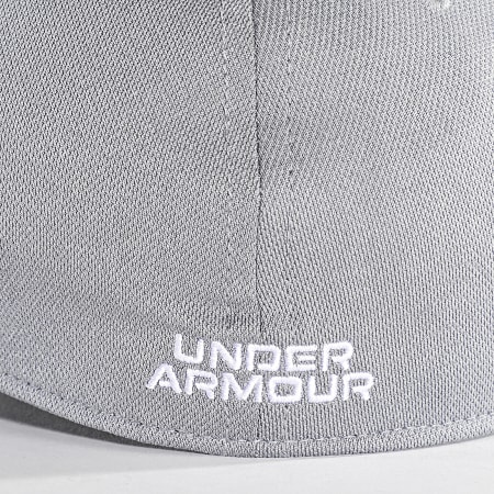 Under Armour - Casquette Fitted 1376700 Gris