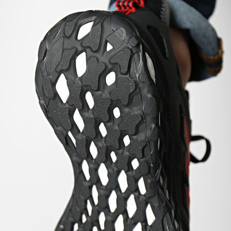 Adidas Sportswear - Baskets Web Boost HQ4155 Core Black Red Carbon