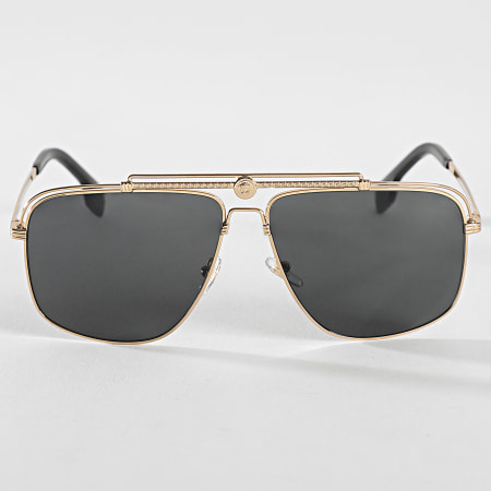 Versace - VE2242 Gafas de sol Negro Oro